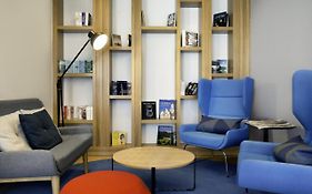 Holiday Inn Express Stuttgart Airport, An Ihg Hotel  3*